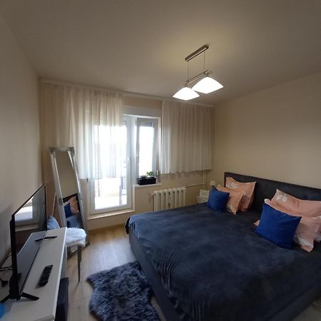 Tei Appartement Oradea Buitenkant foto